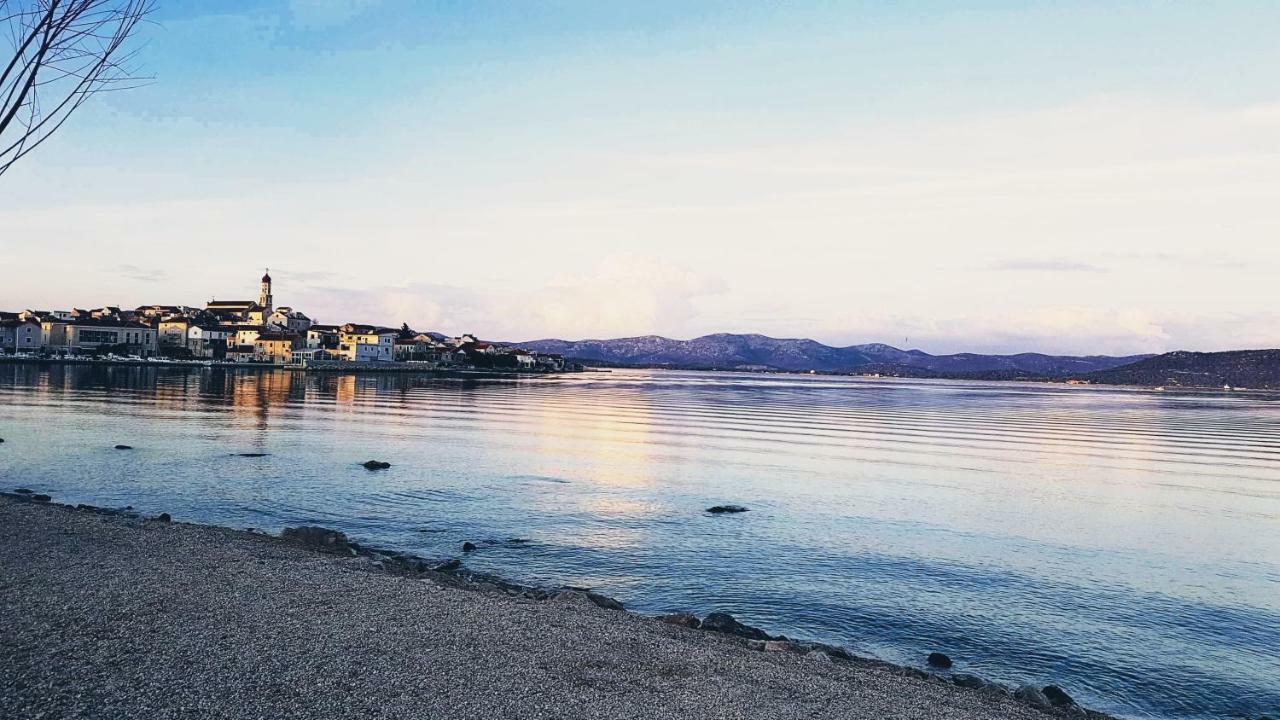 Mobile Home Pearl Of Murter Jezera Εξωτερικό φωτογραφία